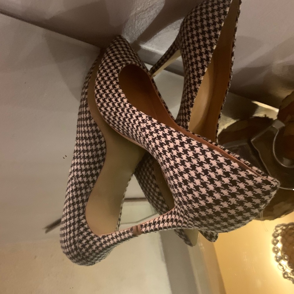 Houndstooth J. Crew Pumps